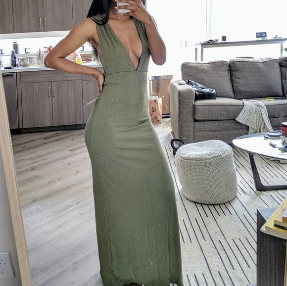 Forever 21 Plunging Ribbed Knit Maxi Dress - Olive - Picture 1 of 8